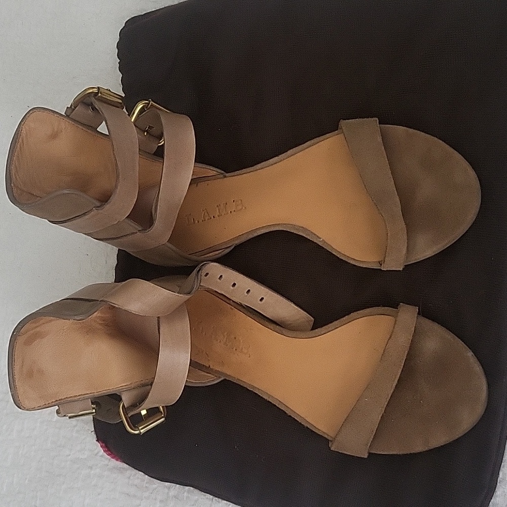 Y2k L.A.M.B sandles
